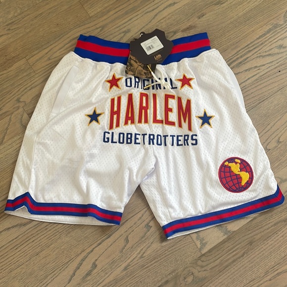 Basketball Shorts - Picture 1 of 2